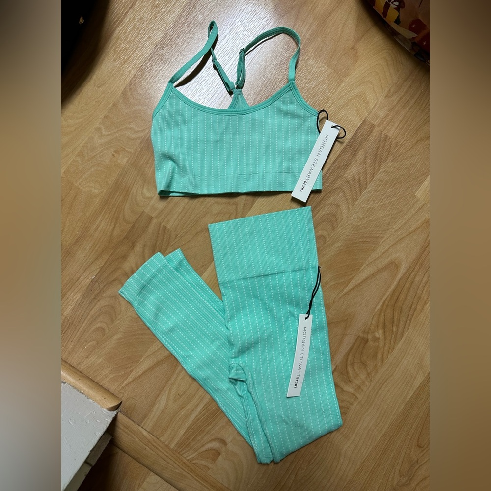 NWT Morgan Stewart Sport • LA Collective Leggings & Bra Set